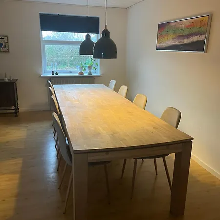 Hus Naer Stranden * Lokken
