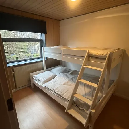 Hus Naer Stranden Lokken